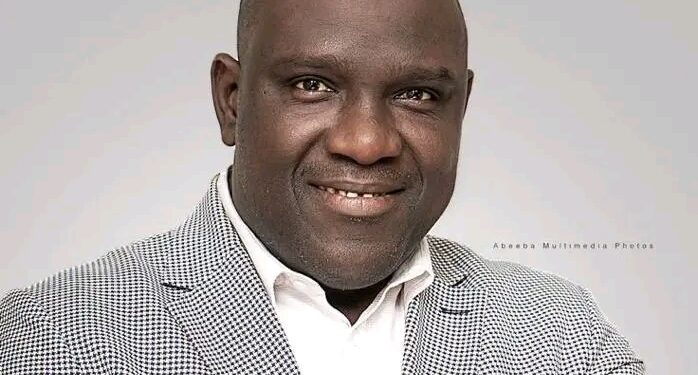 Médias : La HAC lève l&rsquo;interdiction d&rsquo;exercer du journaliste Lamine Guirassy