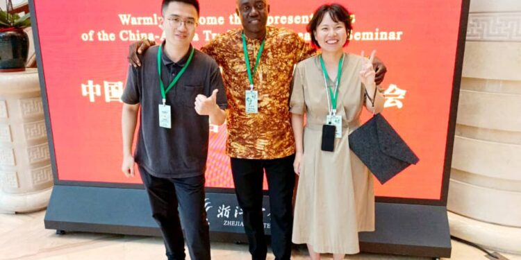 Coopération syndicale Sino-Africaine: Le camarade Abdoulaye Cissé représente la Guinée à des rencontres de haut niveau en Chine
