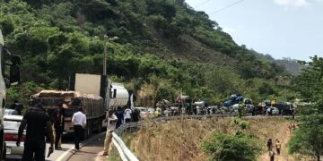 Approche de la fête de Tabaski : un énorme bouchon signalé sur la route de Kindia (Labota)