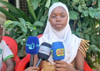 Coyah : Mariama Sylla, du Groupe Scolaire Dar Hyndaye, sacrée première de la préfecture au CEE
