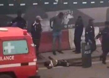 KM36 : un présumé voleur grièvement blessé après avoir sauté d&rsquo;un pont pour échapper à la foule
