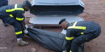kankan : découverte macabre d&rsquo;un cadavre au quartier korialen, la protection civile en intervention