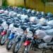 Dynamisme local à Kindia : 35 motos TVS offertes aux chefs de quartier par l&rsquo;érudit Elhadj Abdoul Wakil Keïta