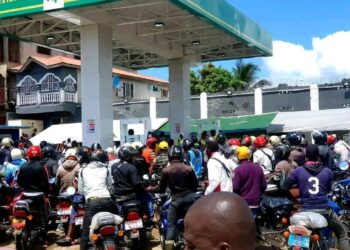 Sierra Leone : l’essence passe à NLe 40,00 et le diesel à NLe 45,00 pour résorber la pénurie