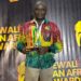 Le sacre de Moustapha Dalaive aux Kéwalé Panafricain Awards à Bamako : un hommage vibrant dédié à sa mère