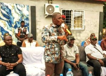 Kankan : Vacances parlementaires, l’honorable Aly Badara Condé sur le terrain 