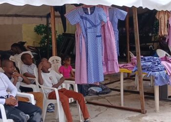 Une première en Guinée : la foire de la rentrée scolaire lancée à Conakry